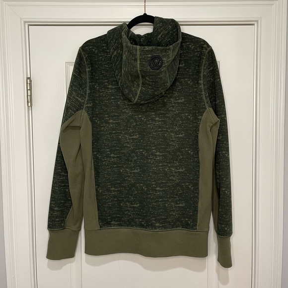 lululemon Men’s Jacket - Picture 6 of 6